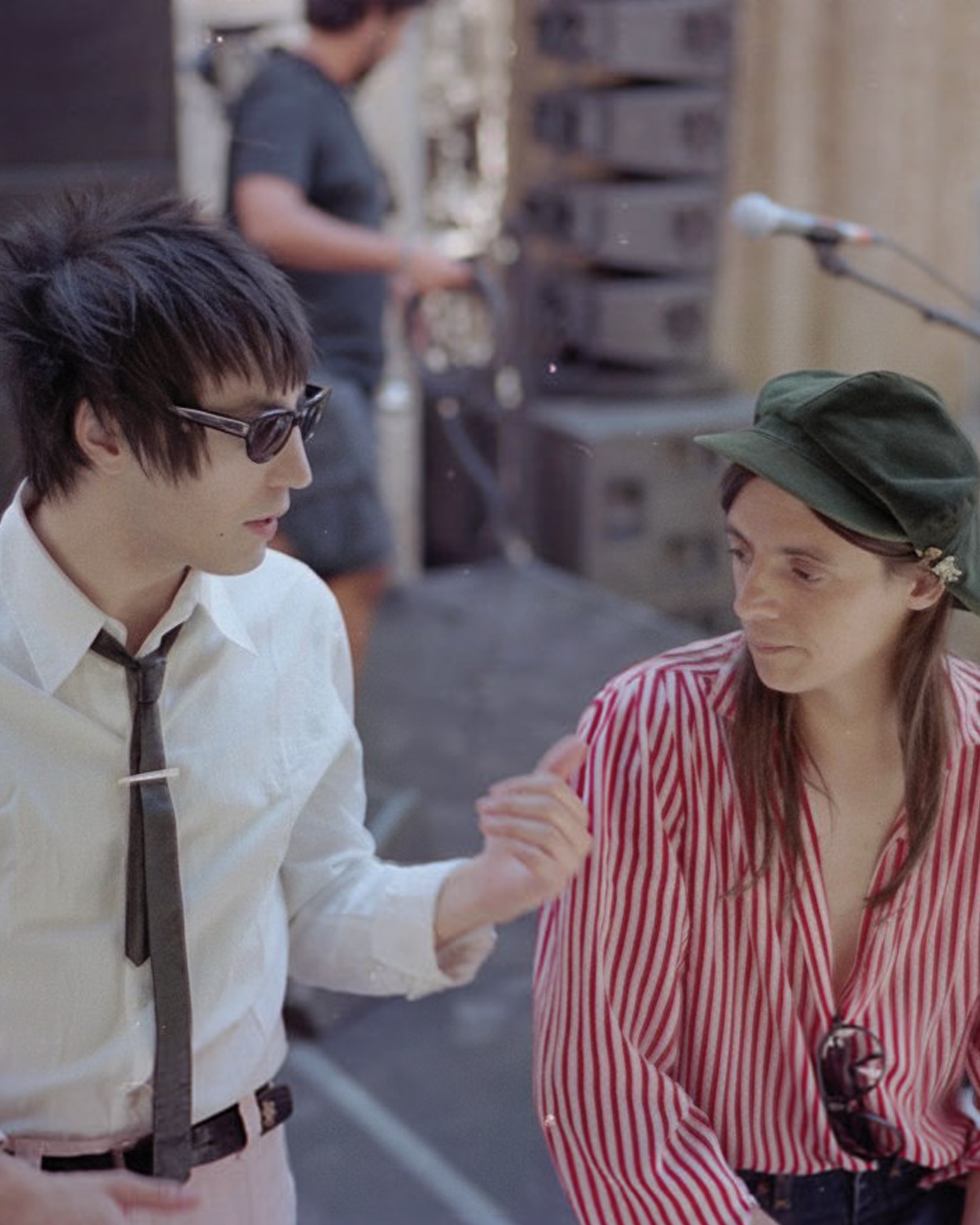 Tommaso Ottomano e Lucio Corsi durante le prove di "La Chitarra Nella Roccia" Tommaso Ottomano e Lucio Corsi mentre provano