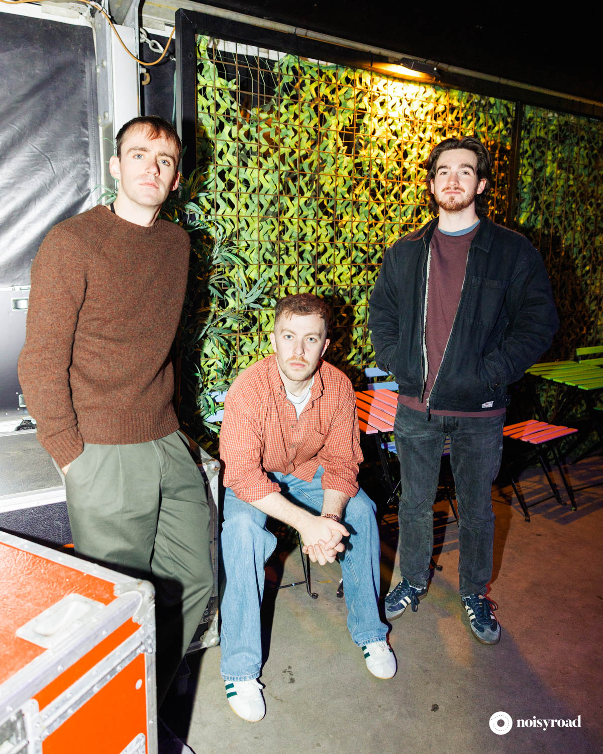 Backstage dei Kingfishr al Circolo Magnolia, Milano, scatti esclusivi di Noisyroad