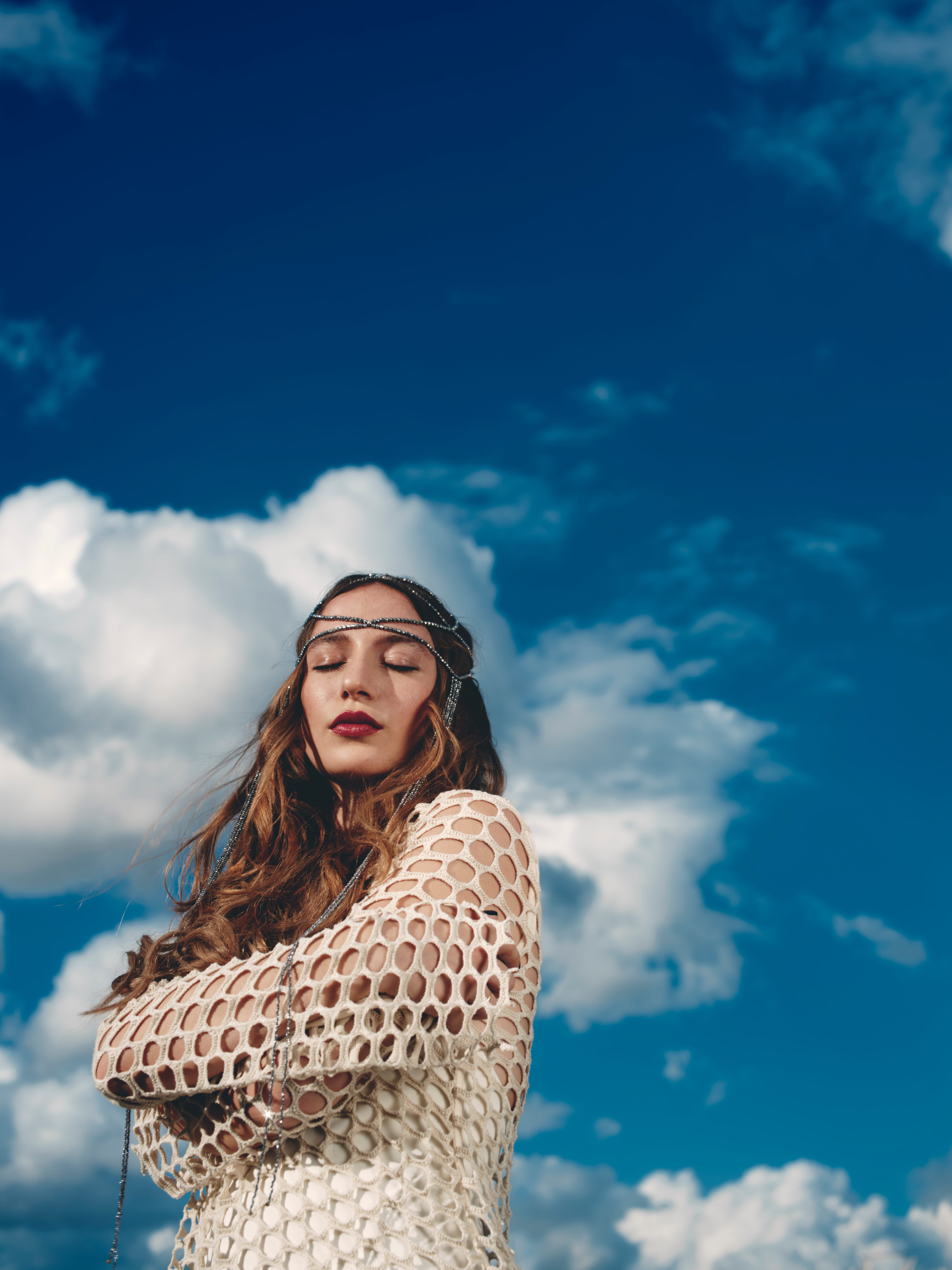 Laila Al Habash su sfondo di cielo Laila al habash intervista