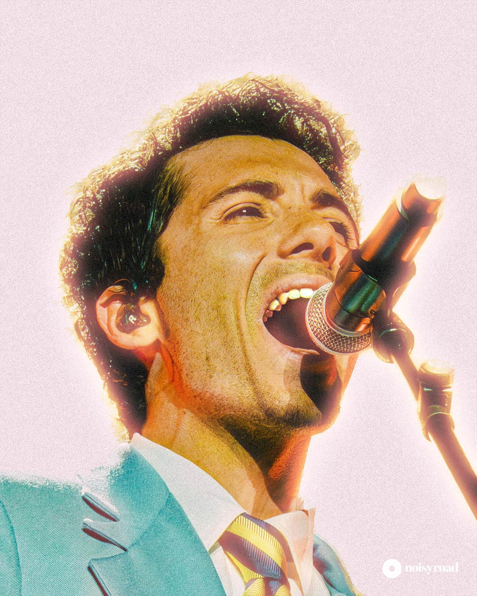 Fulminacci in concerto all'Unipol Forum, Milano, 2026 Primo piano di Fulminacci mentre canta al Forum di Assago, Milano, 2026