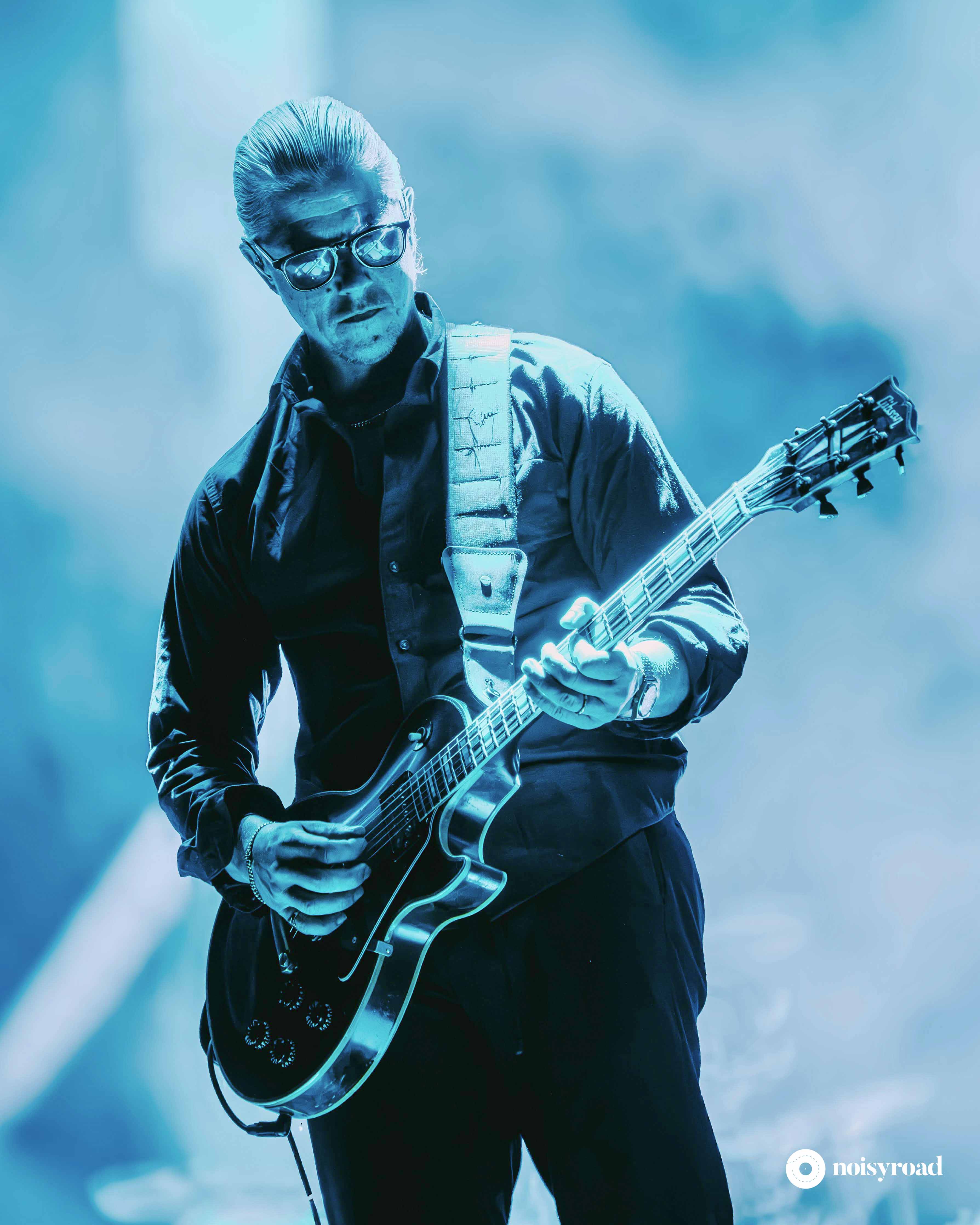 Paul Banks live con gli Interpol a Bologna al Sequoie Music Park 2026 Paul Banks live con gli Interpol a Bologna al Sequoie Music Park 2026