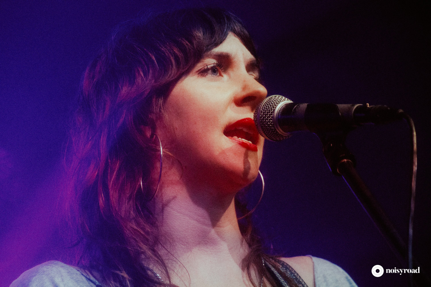 La cantautrice americana Izzy Hagerup live a Roma col suo progetto PREWN